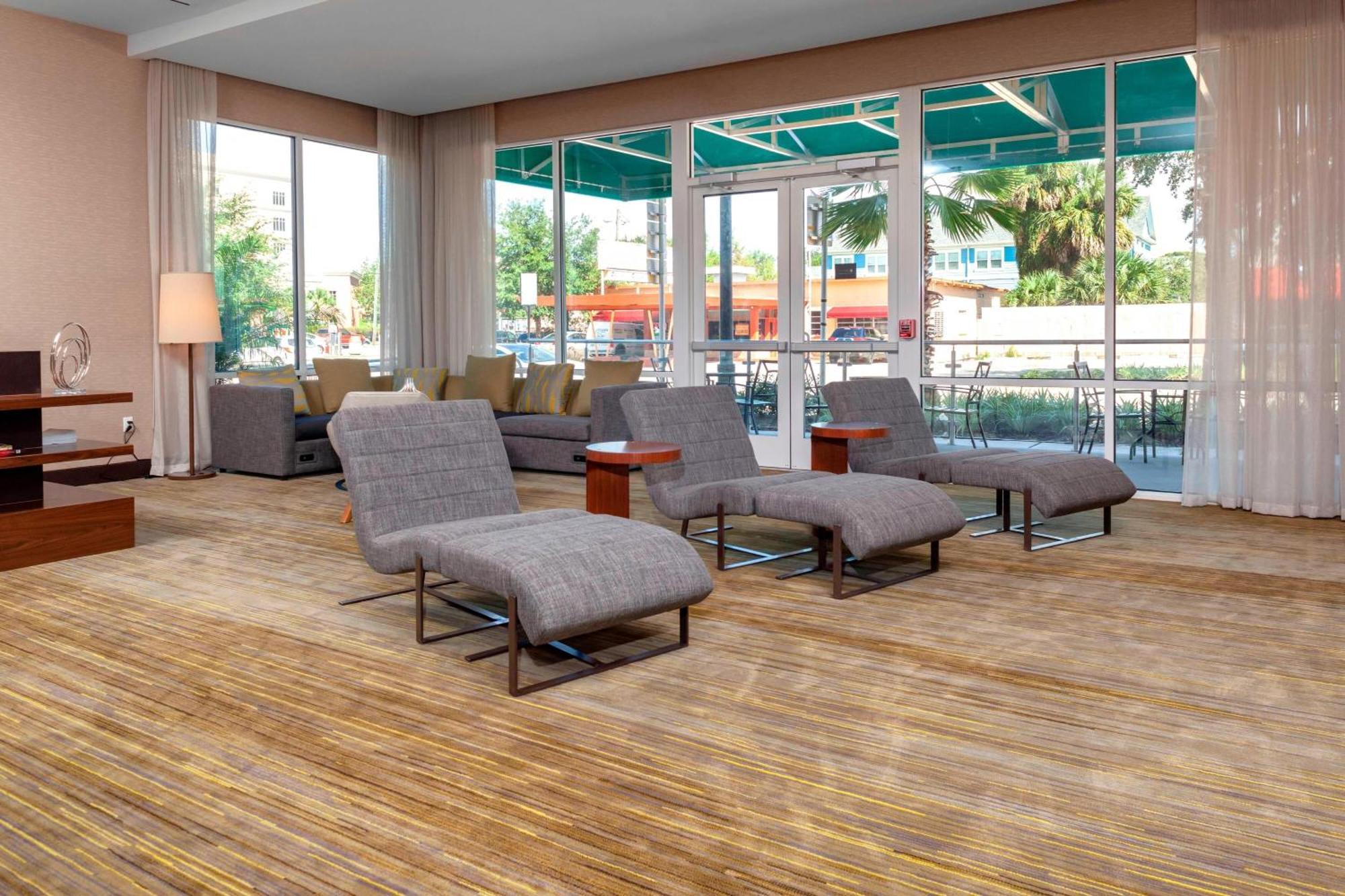 Courtyard By Marriott Deland Historic Downtown Hotel Ngoại thất bức ảnh